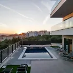 Villa Adria
